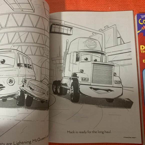 Disney Color Play Learning Coloring Activity BooK - Picture 4 of 10